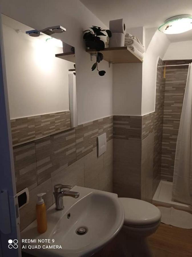 L' Altra Casa Apartment บารี ภายนอก รูปภาพ